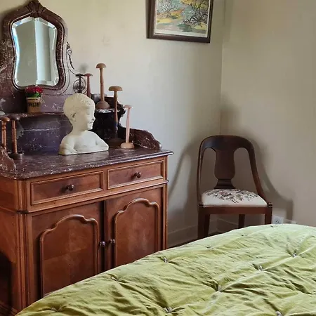 Charmante Longere Bourbonnaise Renovee Avec Vue Panoramique Et Jardin - Fr-1-489-355 別荘 Besson