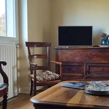 Charmante Longere Bourbonnaise Renovee Avec Vue Panoramique Et Jardin - Fr-1-489-355 Vakantiehuis *