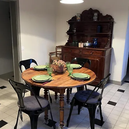 Vakantiehuis Charmante Longere Bourbonnaise Renovee Avec Vue Panoramique Et Jardin - Fr-1-489-355 *